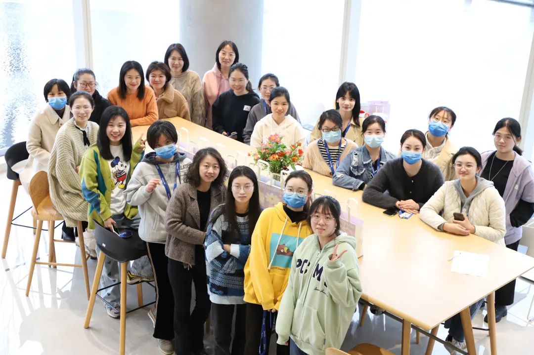 女神節(jié)快樂|| 芳華自在，美麗綻放！